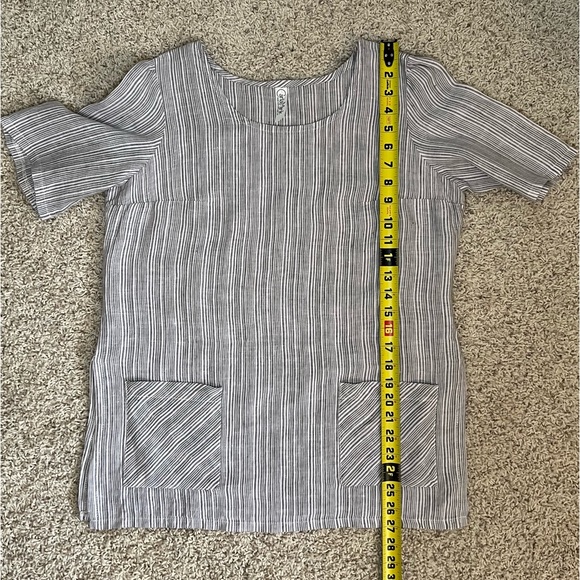 Carla Mink Gray & White Striped Linen Tunic - Picture 6 of 6